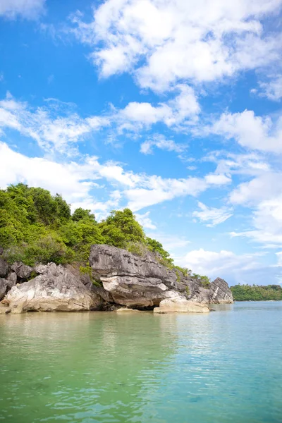 Kameny Moře Karamoánovém Ostrově Filipíny Asie Nádherná Mořská Pláň Letní — Stock fotografie