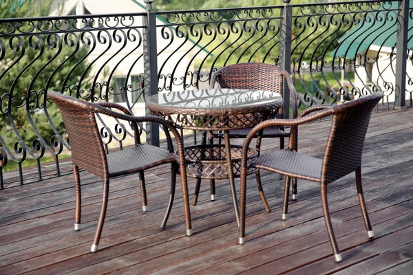 Wicker Furniture Veranda Summer Cafe Table Chairs Cafe Visitors Restaurant — Stock Photo, Image