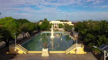 Plaza Salcedo, Dans Çeşmesi, Vigan City, Filipinler.