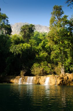 Thi Lo Su Şelalesi Tayland, Tak 'ta güzel bir şelaledir.