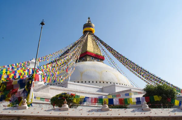 ünlü buuha göz bakan out kulenin her taraftan uykulu olanlar ilkel buddha.perched bir üst bir tepe Katmandu Vadisi batı kenarında görmek tüm.
