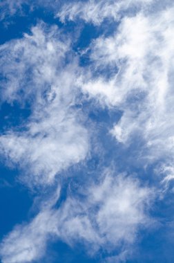 Mavi gökyüzü bulut kış sezonunda, Tayland arazi var, duygu mutlu