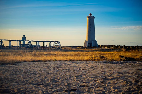 İzlanda, Sunset Sahil Tarlaları 'ndaki Deniz Feneri