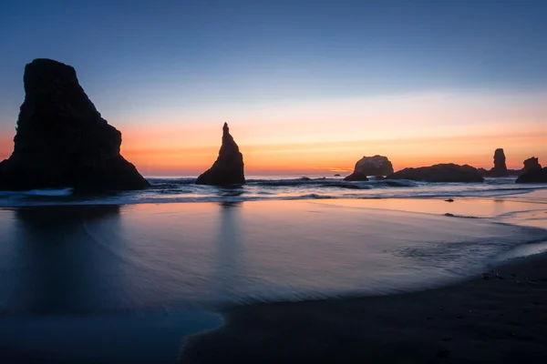 Pôr do sol em Bandon, Oregon — Fotografia de Stock