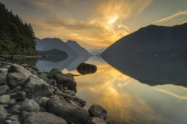 Alouette Lake, Maple Ridge, Vancouver, Britská Kolumbie — Stock fotografie