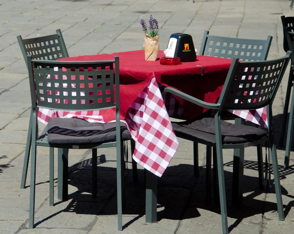 hazırlanan masa Restoran