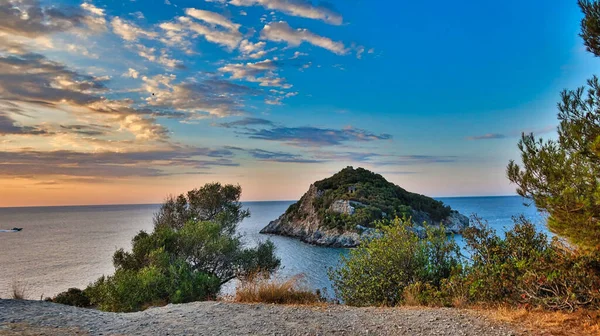 Island Bergeggi Dawn Middle Sea Beautiful Summer Day — Stock Photo, Image