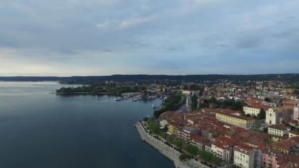 Luchtfoto schot in Arona eiland — Stockvideo