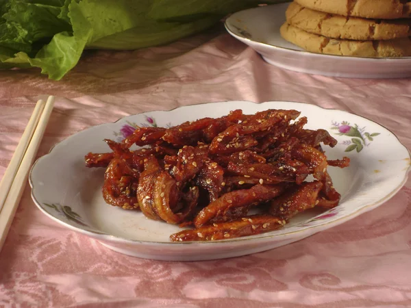 Szechuan chinês aperitivo picante chili peixe — Fotografia de Stock