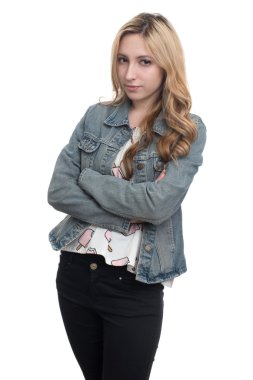 Genç sarışın kız izole 