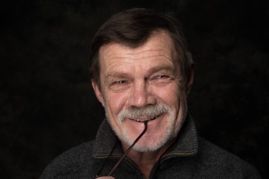 Yaşlı bir adam portresi portre 