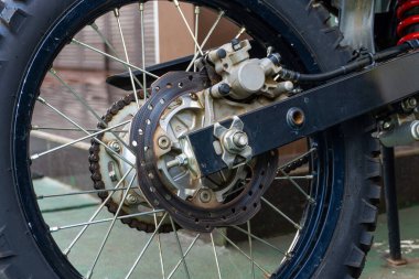 Off-Road Motosikletinin Arka Disk Fren Sistemi