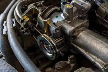 Bir Motorsikletin İç Yanma Motor Parçalarının Görüntüsünü Kapat