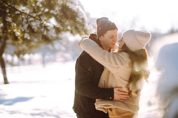 Happy Couple Hugging Kissing Outdoors Winter Park Young Man Woman — Stock Photo, Image