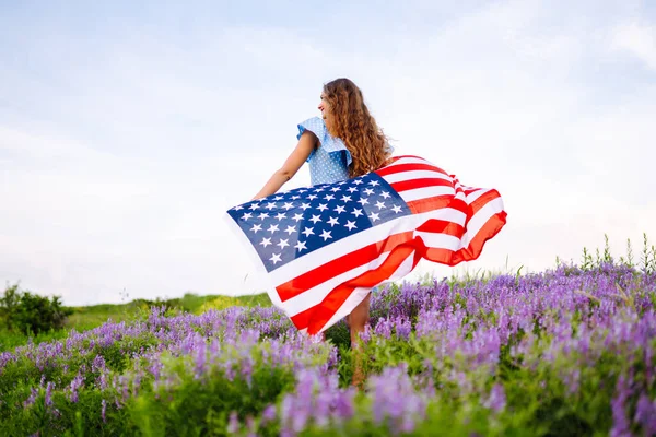 Липня Четверте Липня Жінка Національним Прапором Американський Прапор День Незалежності — стокове фото
