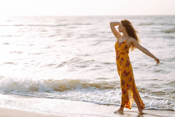 Young Happy Woman Walks Seashore Travel Weekend Relax Lifestyle Concept —  Fotos de Stock