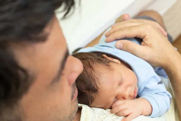 Baby Sleeping Very Relaxed Top View — Stock Photo, Image