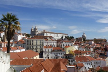 Panorama Lizbon, Santa Engracia'nın Kilisesi ve Sao Vicente