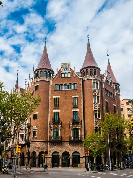 Tarihsel Barselona'da bina