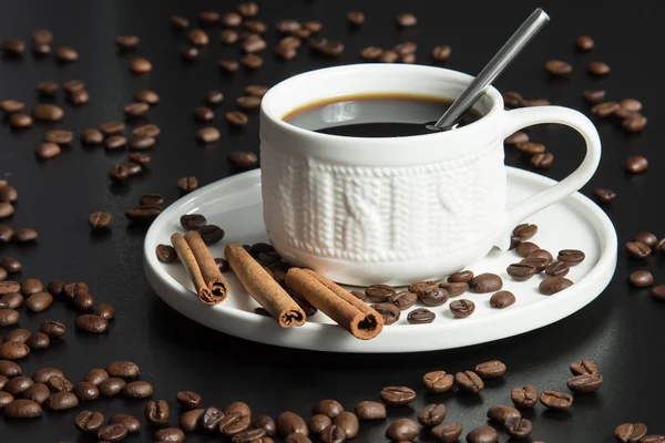 Prażone ziarna kawy, mogą być stosowane jako tło — Zdjęcie stockowe