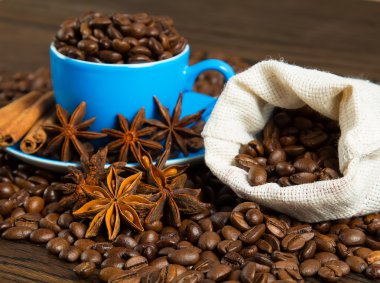 siyah kahve çekirdekleri