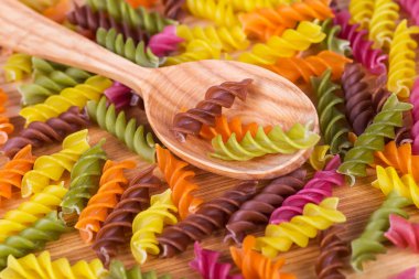 çeşitli türleri ve İtalyan pasta şekilleri. kuru pasta backgrou