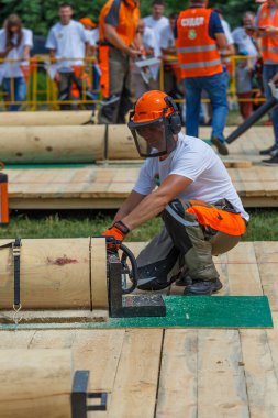 Kiev. Ukrayna. 22 Haziran 2019. Elektrikli testere. Stihl, Alman elektrikli testere ve diğer el teçhizatı üreticisi.