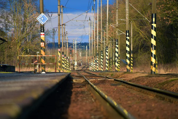 Ναυπηγείο σιδηροδρόμων με πόλους — Φωτογραφία Αρχείου
