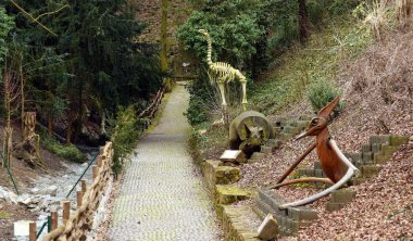 Yolu ile tarih öncesi hayvan