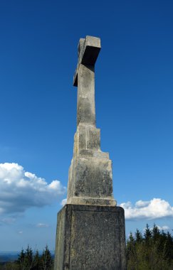 Spicak tepe üzerinde haç