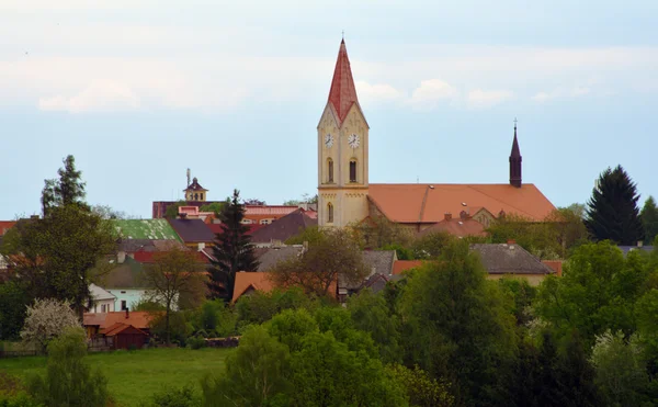 Mseno Stadt mit Kirche — Stockfoto