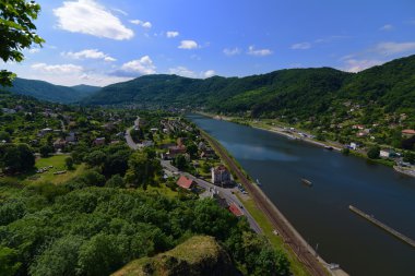 Castle Strekov nehir Labe vadisinde