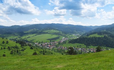 Dağlar Pieniny Slovakya ve Polonya