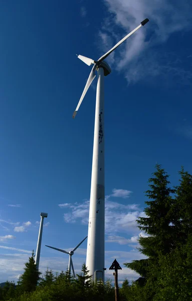 Wind power station in Jeseniky mountains — Stock Photo, Image