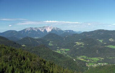 Wiener Neustadt yakın alanda Alpler