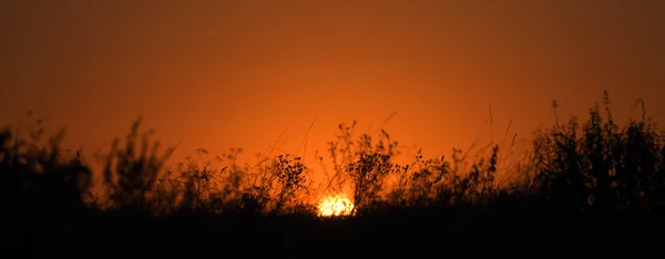 Восход солнца над городом Усти-над-Лабемом — стоковое фото