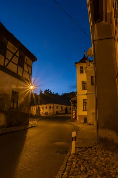 Ciudad Cerámica Color Oscuro Noche Otoño Con Iglesia Colina —  Fotos de Stock