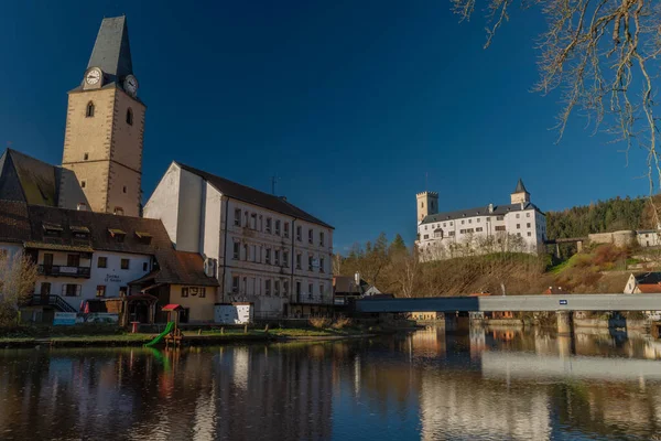 Rozmberk Nad Vltavou Stad Med Gamla Slott Över Dalen Floden — Stockfoto