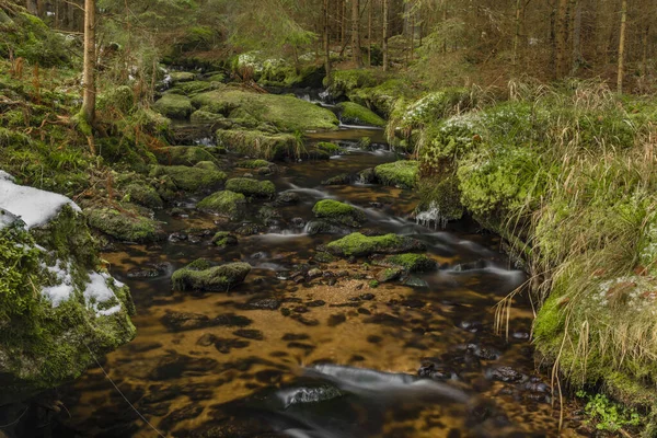 Cala Konsky Parque Nacional Sumava Con Cascada Cascada Invierno Día — Foto de Stock