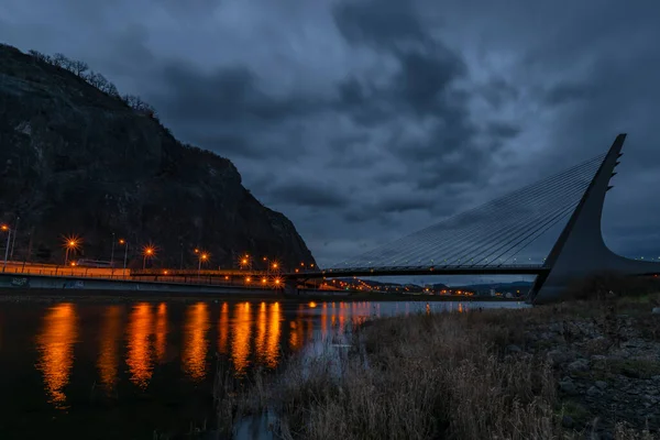 Kuzey Bohemya Daki Usti Nad Labem Şehrinin Yakınındaki Nehir Labradorunda — Stok fotoğraf