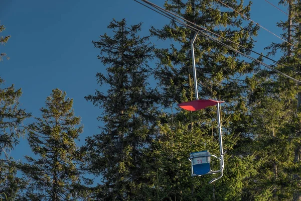 Sessellift Von Hofmanky Auf Den Pancir Hügel Einem Kalten Wintermorgen — Stockfoto