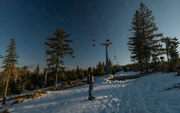 Chairlift Hofmanky Colina Pancir Manhã Fria Logo Inverno — Fotografia de Stock