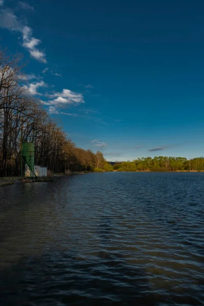 Nadeje Közelében Hluboka Nad Vltavou Város Tavasszal Színes Sötétkék Este — Stock Fotó