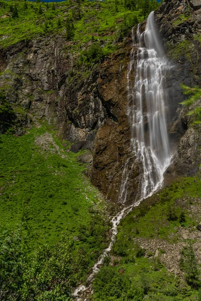 Cachoeira Schleierfall Perto Sportgastein Lugar Entre Grandes Montanhas Verão Cor — Fotografia de Stock