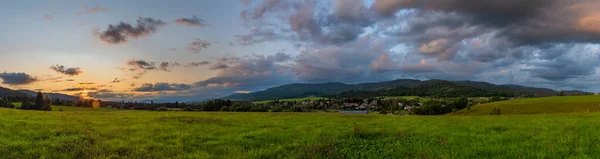 Colore Tramonto Vicino Villaggio Michalova Nel Parco Nazionale Muranska Planina — Foto Stock