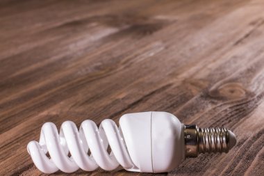 enerji tasarruflu lamba