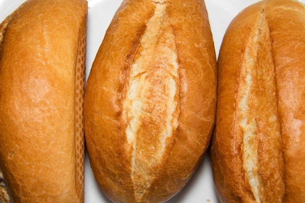 Pan blanco con una corteza crujiente — Foto de Stock