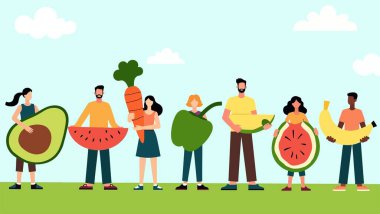 Meyveleri olan bir grup insan.