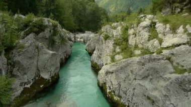 Ayrıntı uçuş dar kanyonda