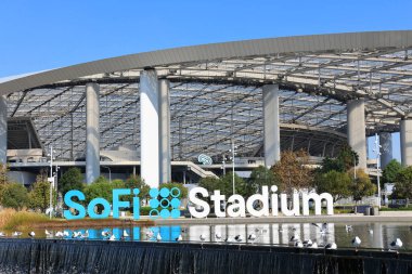 Inglewood, California - 24 Ekim 2025: SoFi Stadyumu, Los Angeles metropolitan bölgesindeki 1001 Stadyumu Dr Inglewood 'da ikonik spor ve eğlence merkezi